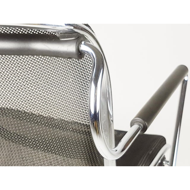 Black Penelope Armchair in Black and Chrome-Plated Metal by C. Pollock for Anonima Castelli, 1982 For Sale - Image 8 of 14