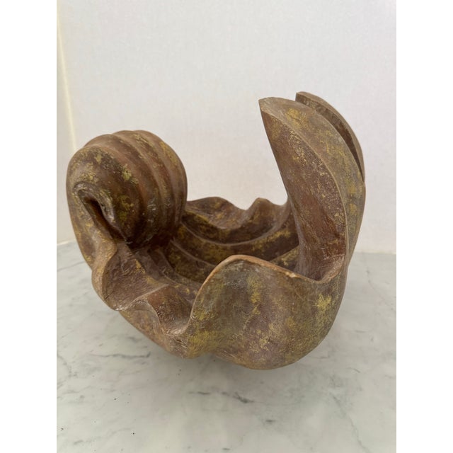 Hand Carved Wooden Shell With Gilt For Sale In New York - Image 6 of 6