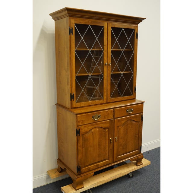 Ethan Allen Heirloom Nutmeg Maple 41" Buffet W. China Hutch 10