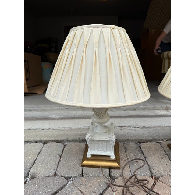 English Pair of White Porcelain Flower Encrusted Lamps For Sale - Image 3 of 8