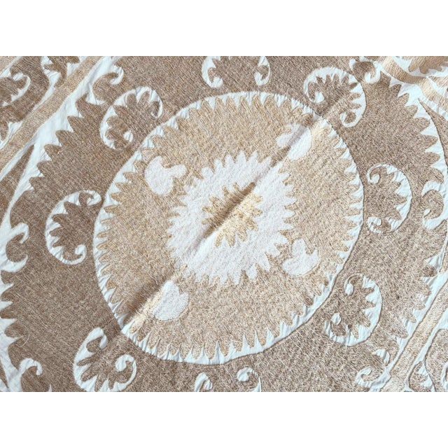 Suzani Wall Decor - Neutral Tan Uzbek Tablecloth For Sale In New York - Image 6 of 7