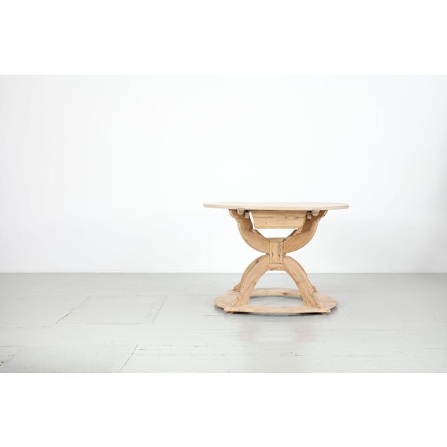 Round Peasant Table, 19th Century For Sale - Image 18 of 18