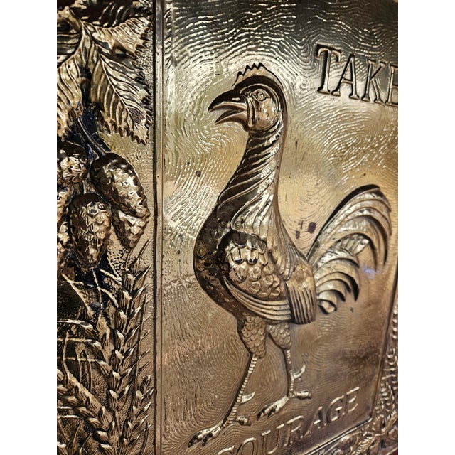 Late 19th Century 19th Century English Embossed Brass Plaque Rooster Take Courage For Sale - Image 5 of 5