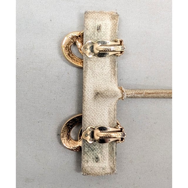 Vintage 1980s Signed Panetta Goldtone Clear Rhinestone Figure-8 Clip Earrings-2 Pieces For Sale In Philadelphia - Image 6 of 7