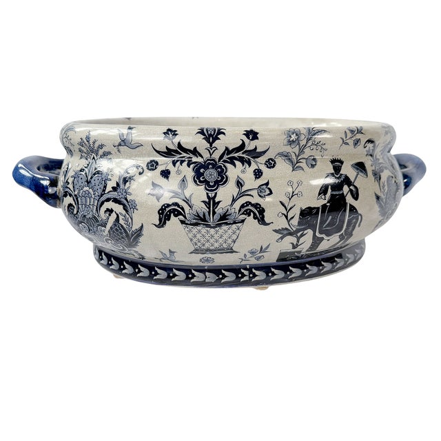 Chinoiserie Vintage Large Indigo Blue & Ivory Chinoiserie Elephant Footbath Planter For Sale - Image 3 of 8