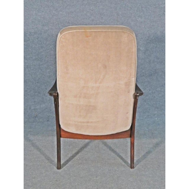 Wood Mid 20th Century Mid-Century Modern Walnut Recliner For Sale - Image 7 of 8