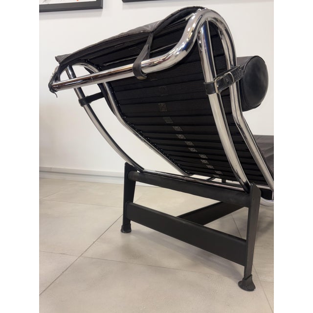 Black LC4 Chaise Lounge by Le Corbusier for Cassina, 1990s For Sale - Image 8 of 18