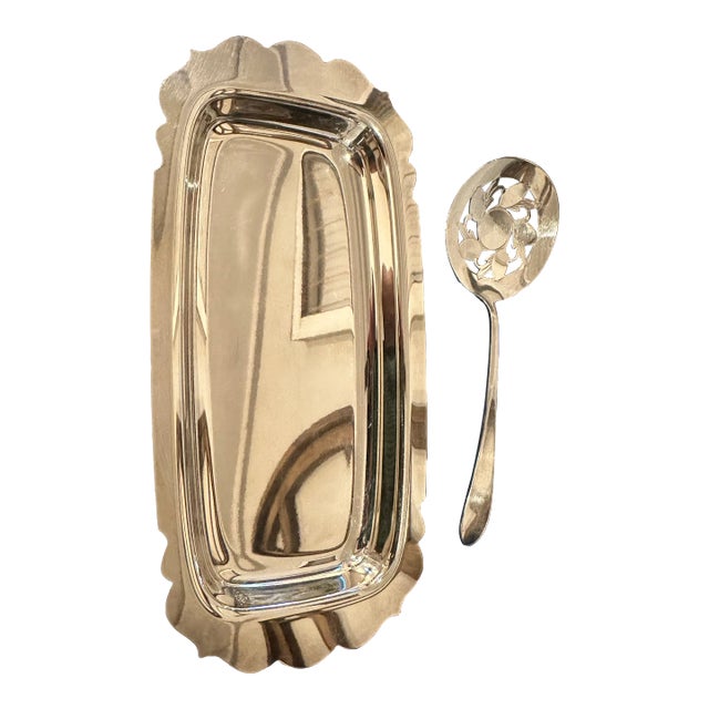 1960s Wm Rogers Silver Plate Cranberry Server Set- 2 Pieces For Sale