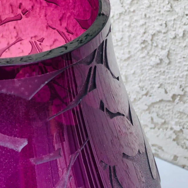 1980s Ken Benson Ls Signed Purple Amethyst Cameo Carved Leaves Frosted Art Glass Vase For Sale - Image 9 of 13