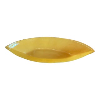 Late 20th Century Annieglass Yellow Leaf Platter – Handcrafted Sculptural Glass Bowl For Sale