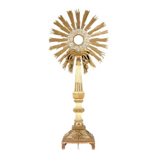 Early 19th Century Italian Giltwood Neoclassical Sunburst Monstrance For Sale