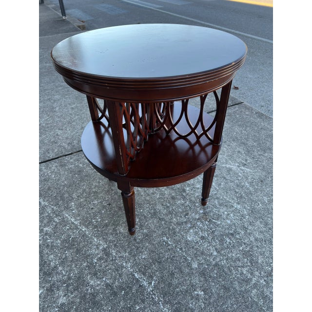 Bassett 1980s Bassett Book Accent Table For Sale - Image 4 of 6