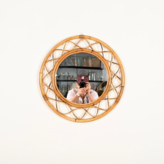 Mid-Century Italian Round Mirror in Curved Bamboo, Rattan and Wicker Frame, 1960s For Sale - Image 6 of 10