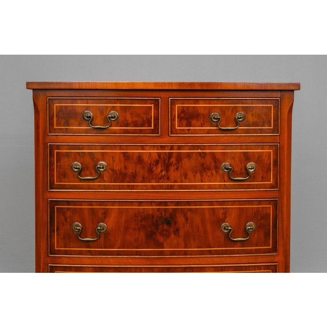 Brown English Chest of Drawers in Yew, Late 20th Century For Sale - Image 8 of 18
