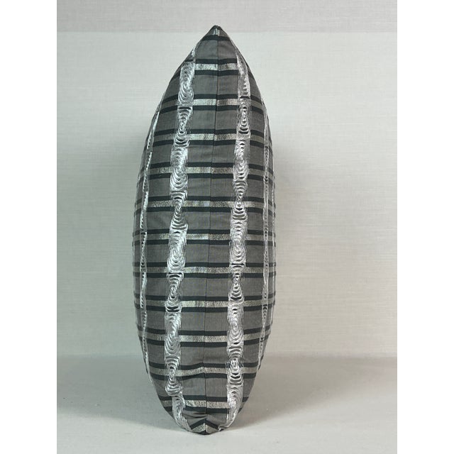 Stunning stripe pattern in Stout Brothers “Neutron 2 Stars Silver” on both sides. Pillow is 20”x20” and includes new...