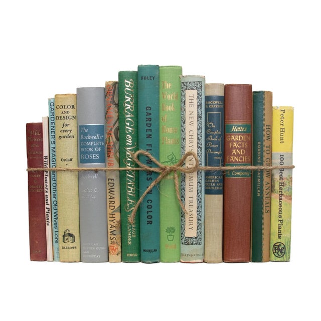 Distinguish any space with our Vintage Gardening SubjectPak. One linear foot of authentic vintage cloth and dust jacketed...