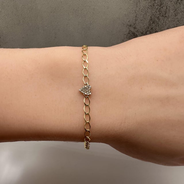 Early 21st Century Diamond Heart Link Bracelet 10kt Yellow Gold 0.06ctw 7in New For Sale - Image 5 of 6