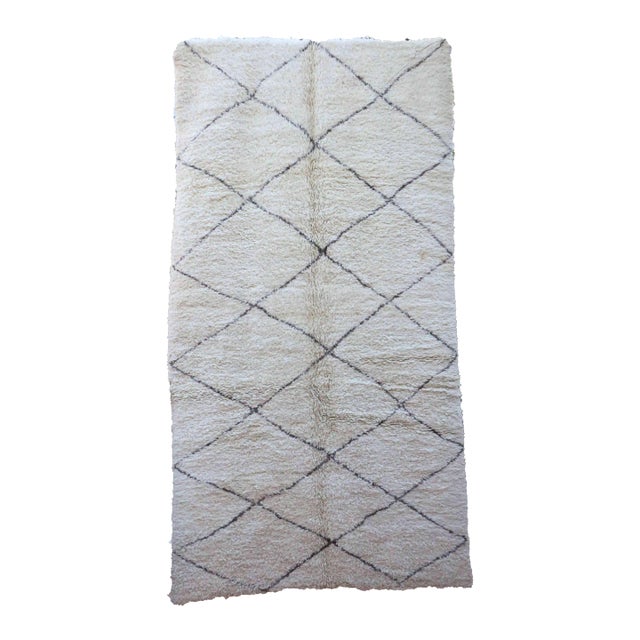 Beni Ourain Rug - 5'5" X 10'2" Ft For Sale