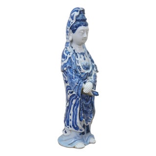 Vintage Japanese Kutani Blue White Porcelain Quan Yin Goddess Statue 10" For Sale