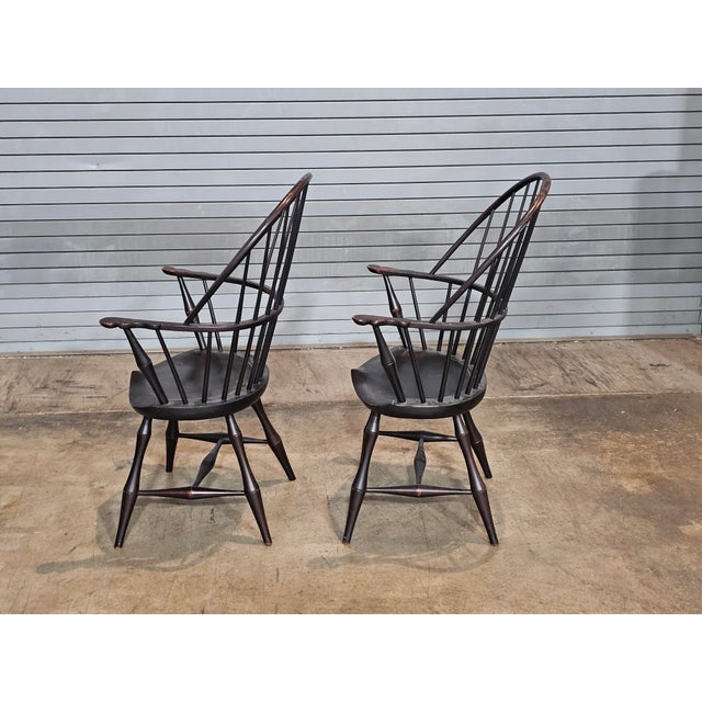 Richard Dimes Company Late 20th Century Pair of d.r. Dimes Sack Back Windsor Arm Chairs Bench Made Black Crackle Finish For Sale - Image 4 of 7