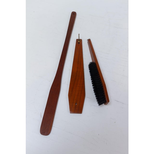 Mid-Century Danish Teak Hallway Set with Cloth Brush and Shoehorn, 1950s, Set of 3 For Sale - Image 9 of 14