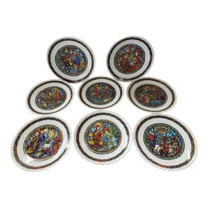 Set of 8 1975-1982 Noel Vitrail Adoration of Kings Porcelain d'Arceau Limoges Plates