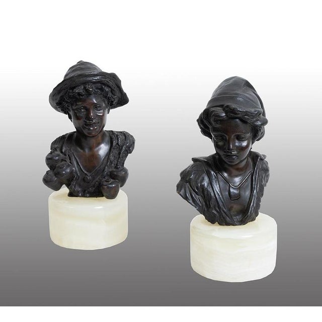 Antique Bronze Sculptures Resting on an Onyx Base, Naples, Early 20th Century, Set of 2 For Sale - Image 4 of 4