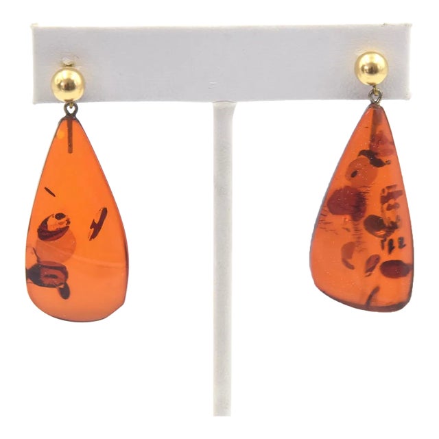 Late 20th Century Star Spangled Amber & 14k Gold Drop Earrings, A Pair For Sale