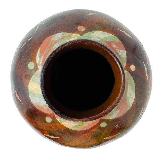 Large Vintage Peruvian Chulucanas Smoked Pottery Swan Sphere Vase For Sale - Image 10 of 12