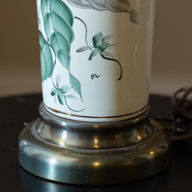 White 1970s Pair of Vintage Hand-Painted Porcelain Leaf Lamps For Sale - Image 8 of 12