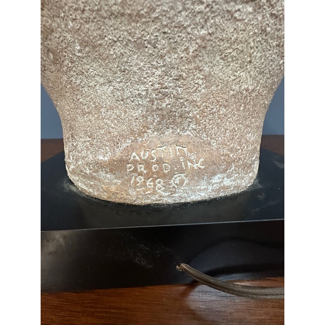 Ceramic Mid-Century Modern Sun Face Table Lamp by Paul Bellardo by Austin Products Inc. For Sale - Image 7 of 7