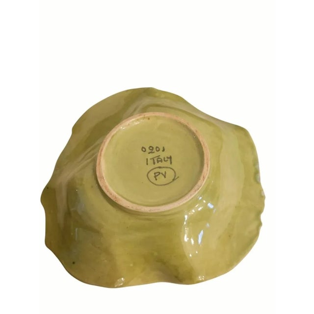 Traditional Vintage Italian Cabbage Leaf Curved Colorful Dodie Thayer Style Serving Bowls- Set 8 For Sale - Image 3 of 8