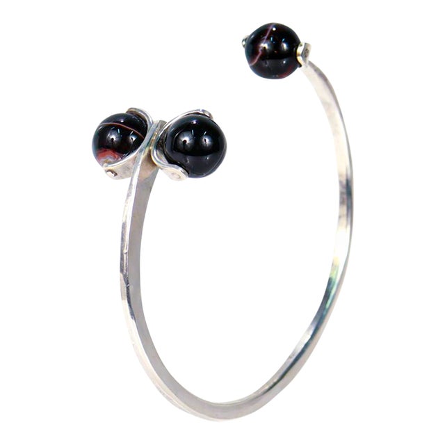 Modernist Sterling Silver & Banded Agate Bead Cuff Bracelet For Sale