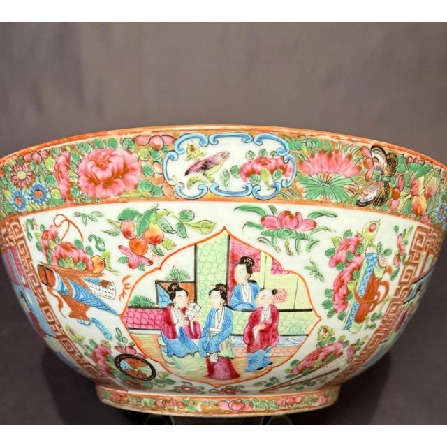Asian Late 19th Century Antique Qing Chinese Famille Rose Canton Porcelain Bowl For Sale - Image 3 of 12