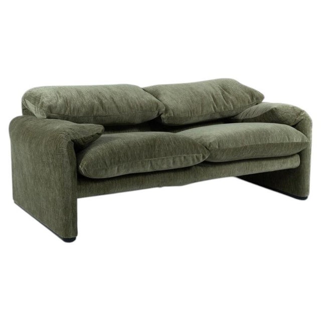 Mid-Century Modern Maralunga Sofa by Vico Magistretti for Cassina, 1970 For Sale - Image 11 of 11