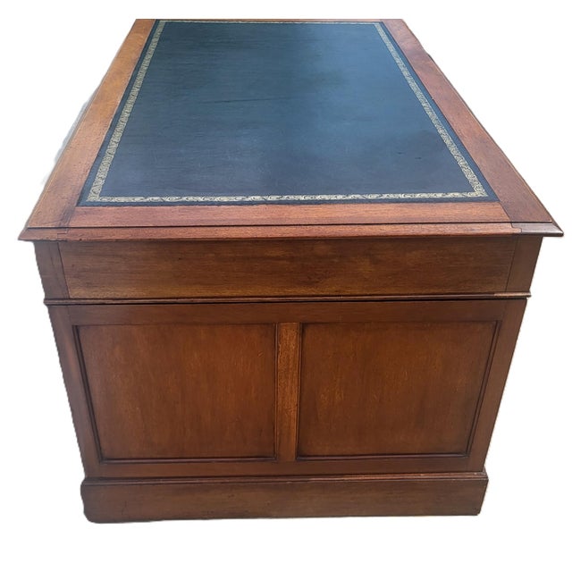 Wood Vintage American Regency Style Tooled Leather Top Writing Executive Desk For Sale - Image 7 of 15