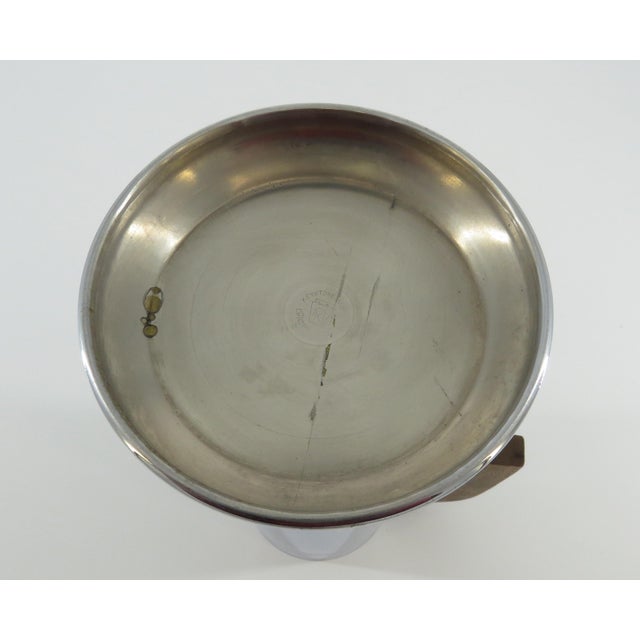 1930s Art Deco Chrome Cocktail Shaker With Wooden Handle by Keystone Silver Co For Sale - Image 10 of 10