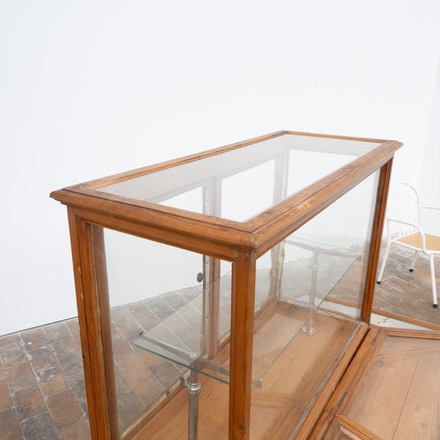 Antique Display Case in Glass and Pine, 1920 For Sale - Image 9 of 18