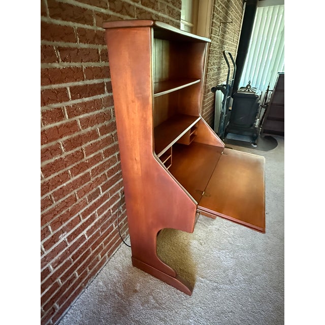 Cushman Colonial Creations Maple Secretary Desk #1012 and Chair #7041 Mid-Century For Sale - Image 11 of 15