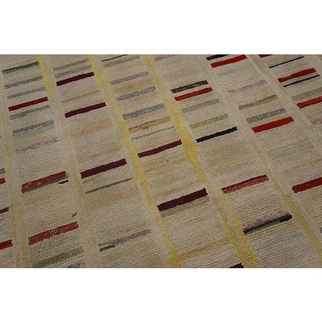 American 1920s Tan Ecru Stripe Folk Art Antique American Hooked Rug 4'8" X 6'6" Woven Wool Carpet For Sale - Image 3 of 10