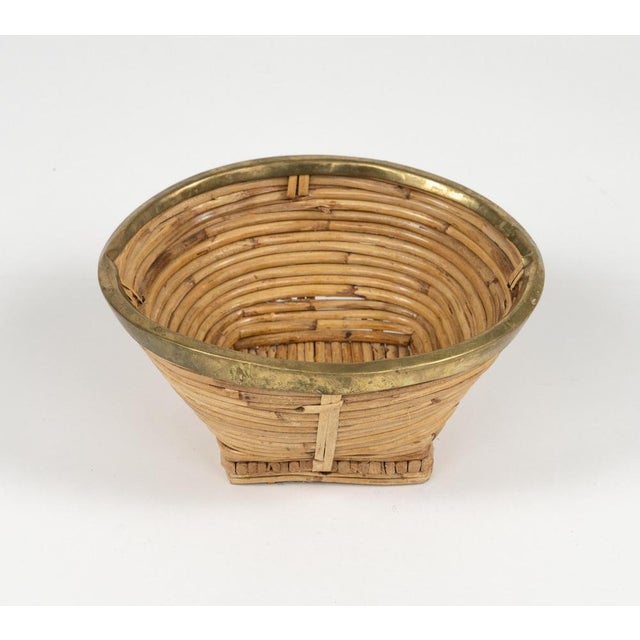 Mid-Century Bowl in Rattan, Wicker and Brass, Italy, 1970s For Sale - Image 10 of 15