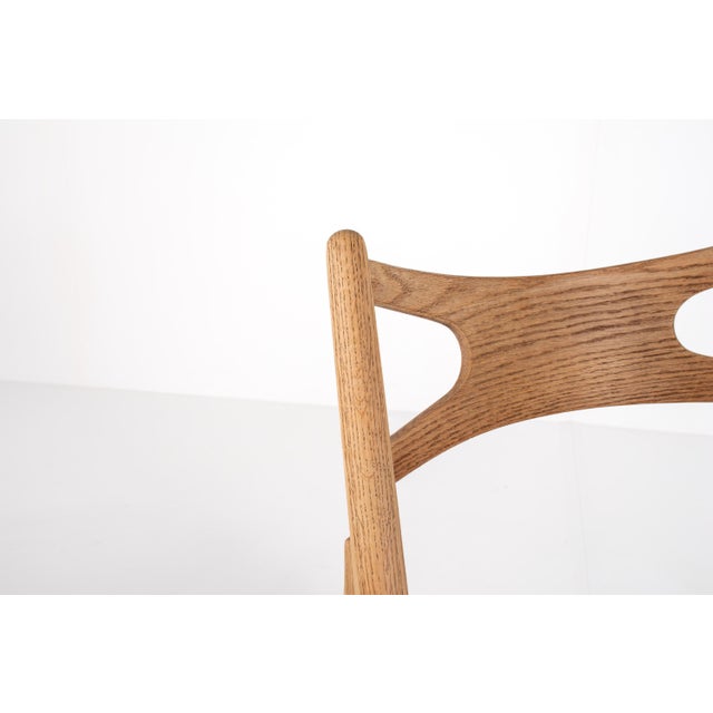 CH29 Sawbuck Chairs in Oak by Hans J. Wegner for Carl Hansen & Søn, 1950s, Set of 5 For Sale - Image 10 of 13