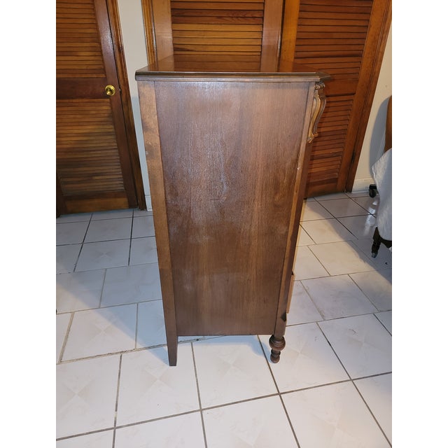 Early 20th Century Chest by Northern Furniture Company For Sale In Houston - Image 6 of 12