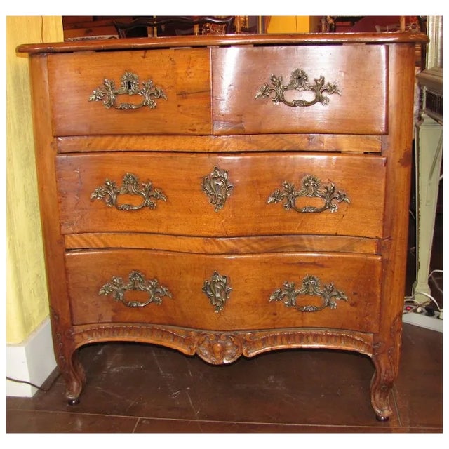 Antique French Louis XV Walnut Commode Circa 1740 For Sale - Image 9 of 9