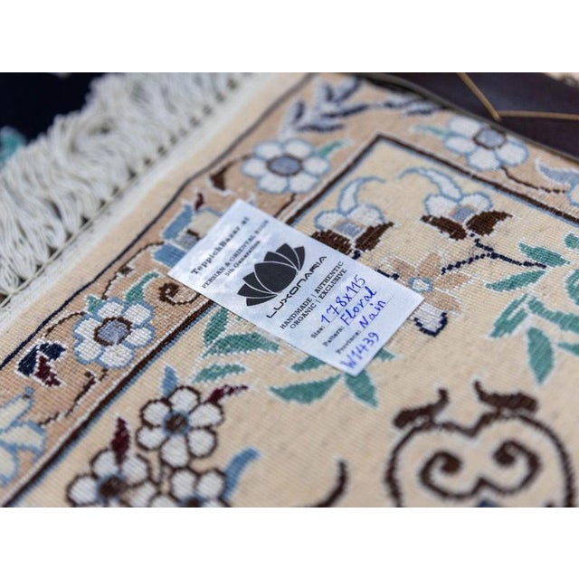 Middle Eastern Rug in Silk and Wool For Sale - Image 12 of 18