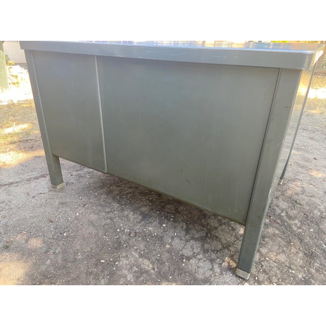 1940s Vintage Metal Tanker Desk For Sale In Sacramento - Image 6 of 13