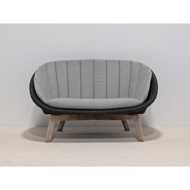 A beautiful visual furniture with comfort as the keyword. Peacock is a modern furniture designed by Foersom & Hiort-...