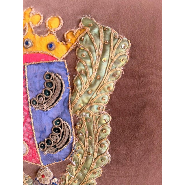 Pair of Velvet Pillows With 19th Century Metallic & Silk Embroidered Crests For Sale In Los Angeles - Image 6 of 11