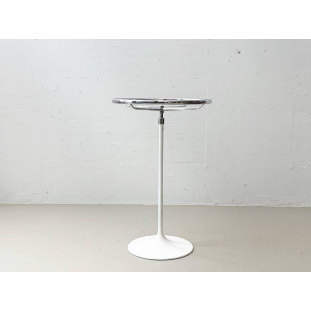 An elegant mid-century coat rack by the Swiss manufacturer Vitra-Graeter. The design impresses with its minimalist...