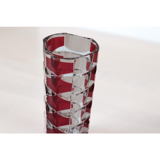 Mid-Century Modern French Cut to Clear Ruby Crystal Vase For Sale - Image 9 of 12
